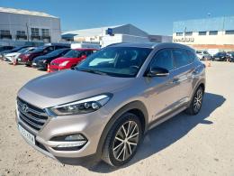 56   -  HERSAMOTOR-  LOTE DE 2 COCHES   1350KRM  Hyundai Tucson 1.7 CRDi DPF Go! blue 2WD /  3377FJK NISSAN MICRA